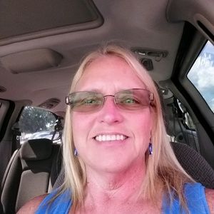 Meet your Posher, Sharon